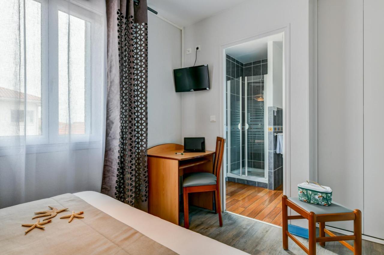 Logis Hotel De France 미미장플라주 외부 사진